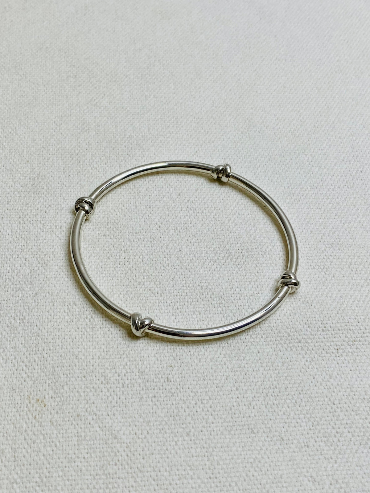 Knot sales bangle australia
