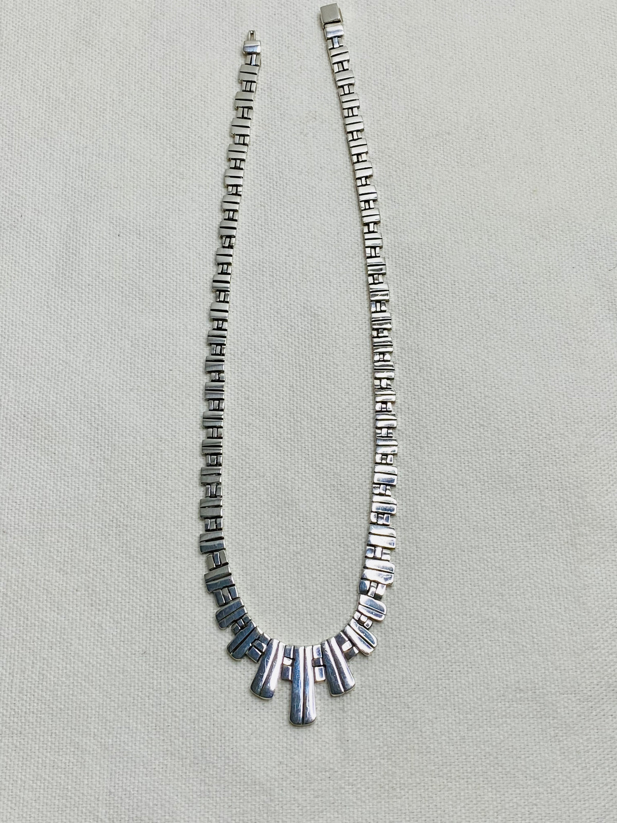 Erica necklace Clearance