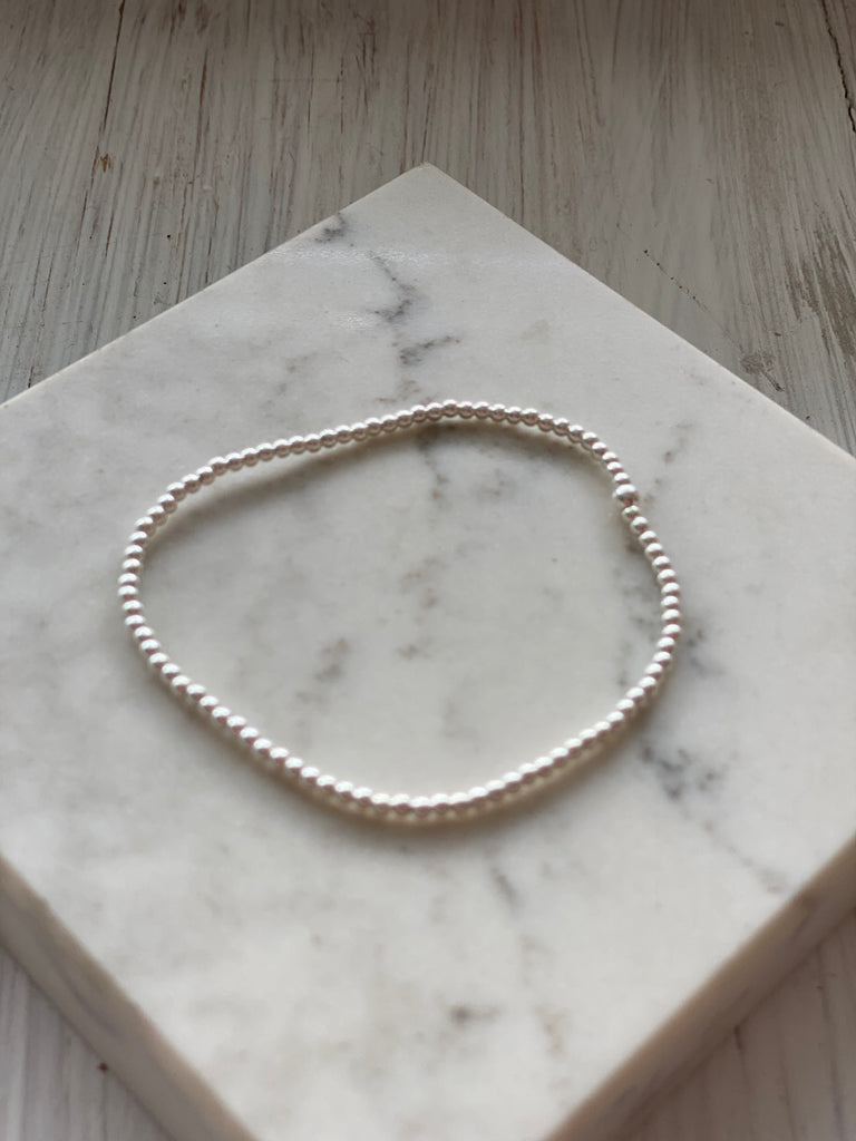 Single Tiny Beaded Bracelet